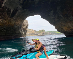 Leisure Cruise to the island